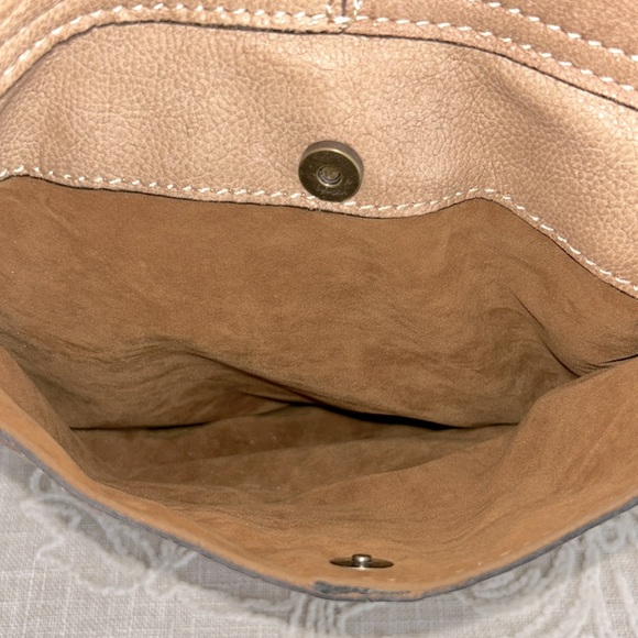 Patricia Nash EUC Armeno Tan Leather with Studded Accents Messenger Bag - Picture 7 of 15